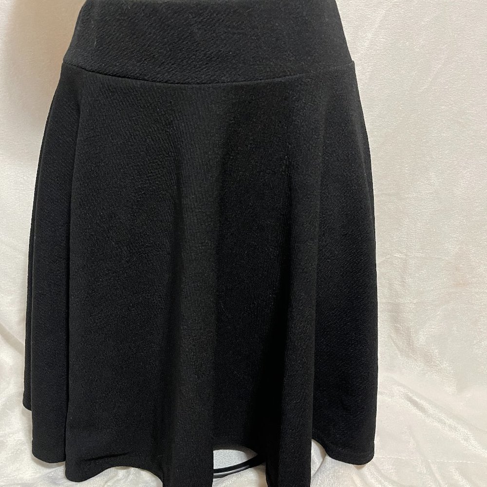 🌟 - Urban Coco Black A-Line Flowy Skirt